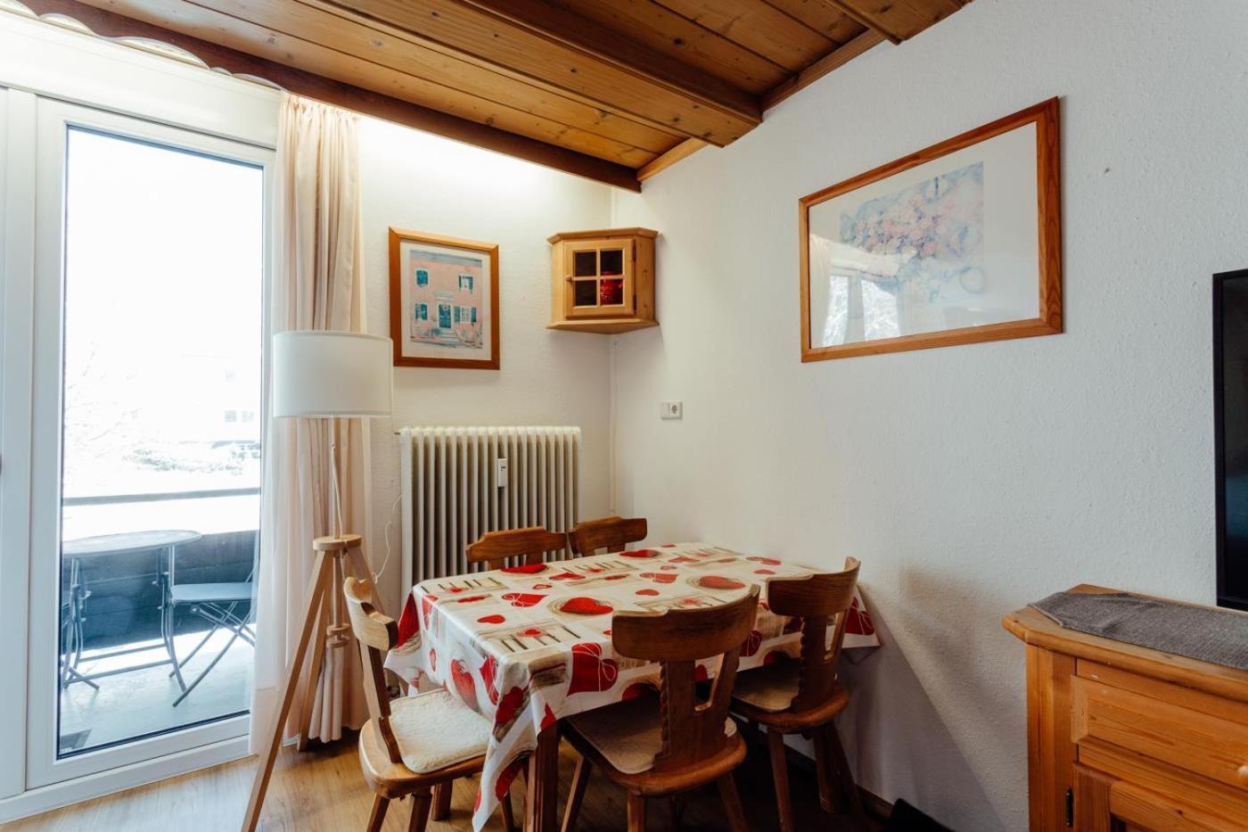 Alpenstadel Mit Hallenbad Und Sauna By Monicare Seefeld in Tirol Eksteriør billede