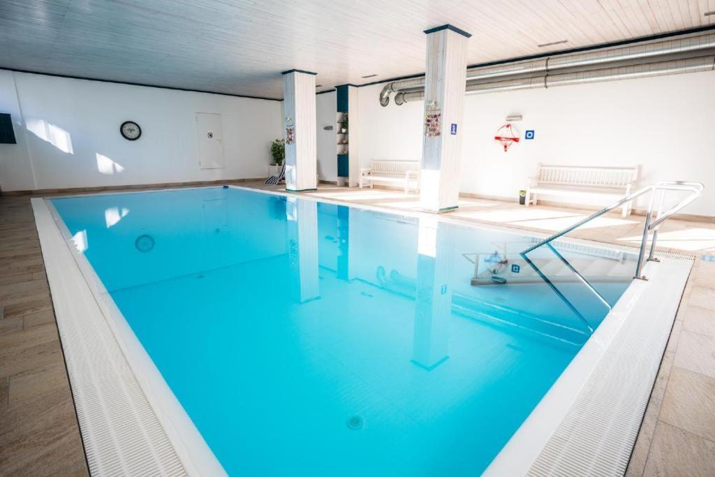 Alpenstadel Mit Hallenbad Und Sauna By Monicare Seefeld in Tirol Eksteriør billede