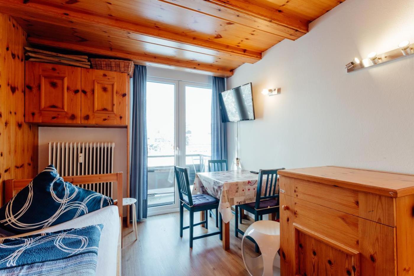 Alpenstadel Mit Hallenbad Und Sauna By Monicare Seefeld in Tirol Eksteriør billede